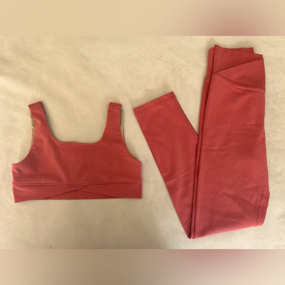 Old Navy Kids Powerchill legging set
